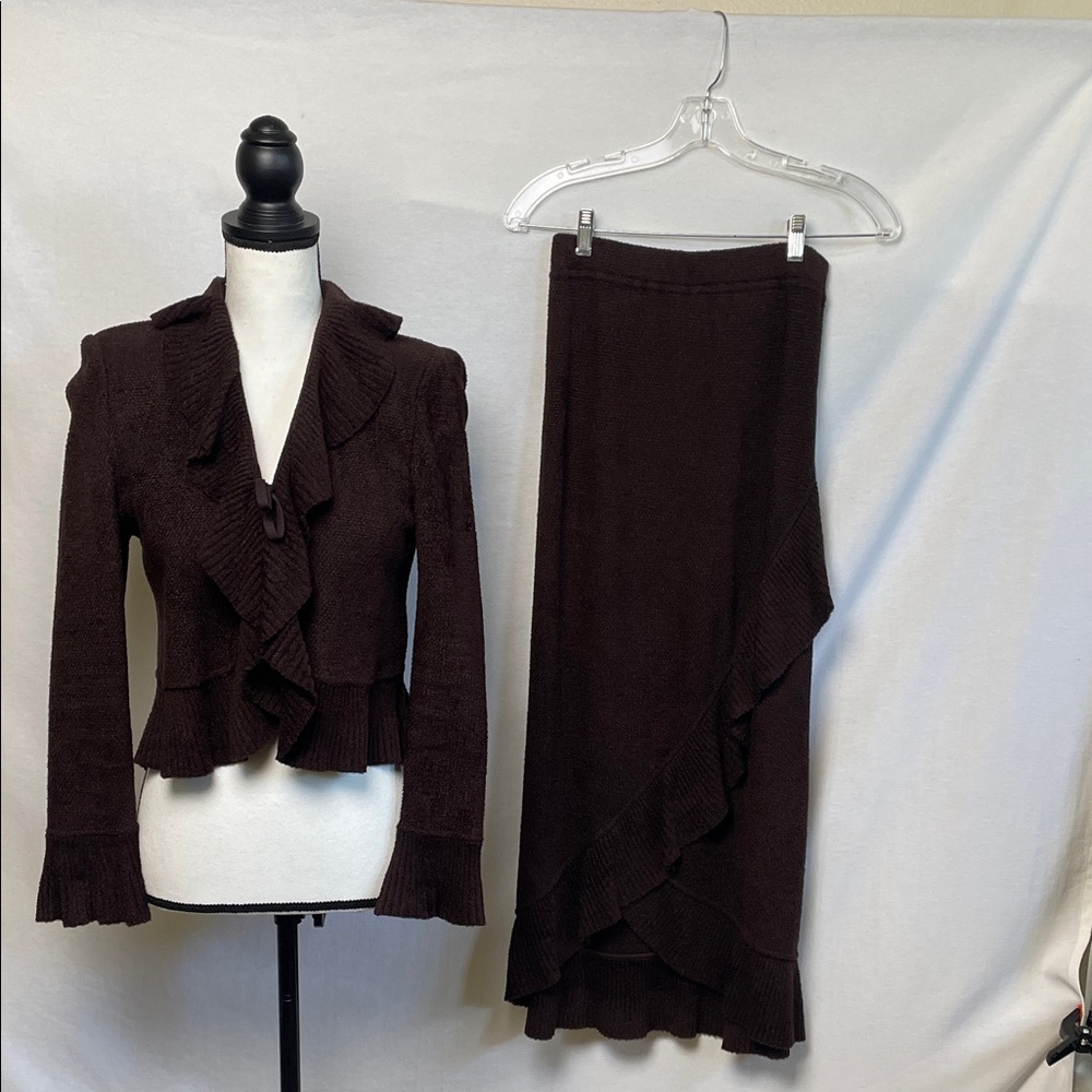St. John 2 pc ruffle maxi sweater long sleeve bell sleeve Brown Women's Skirt - Picture 16 of 17